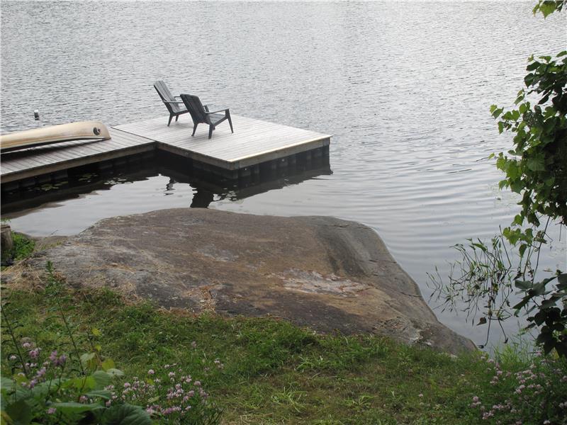 Brendan's Cove Cottage Lac Gauvreau Wakefield Cottage Rental DI