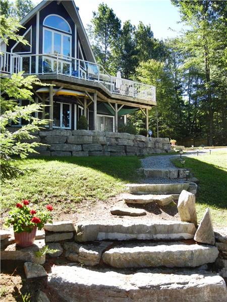 Chandos Lake Luxury Apsley Cottage Rental Gl 18994