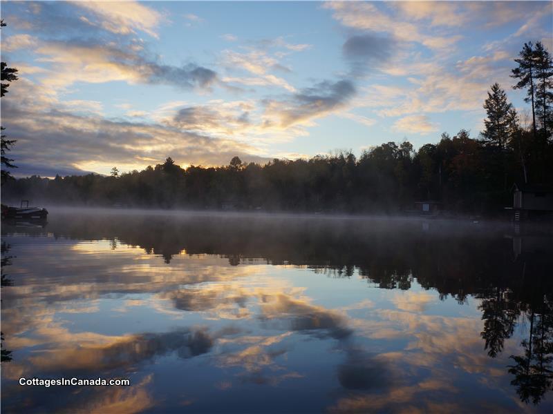 Crystal Lake Cottage Bobcaygeon Cottage Rental DI19470 CottagesInCanada