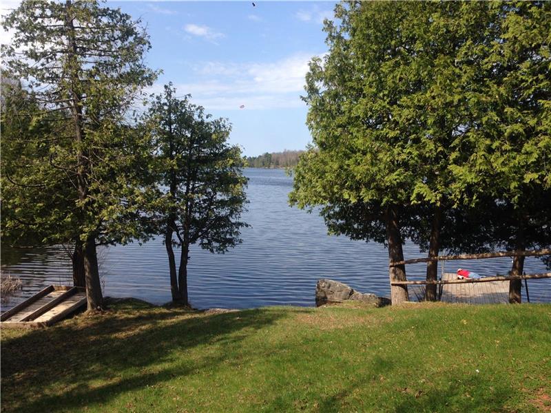 Private Lake Cottage near Perth Cottage Rental GL19543 CottagesInCanada