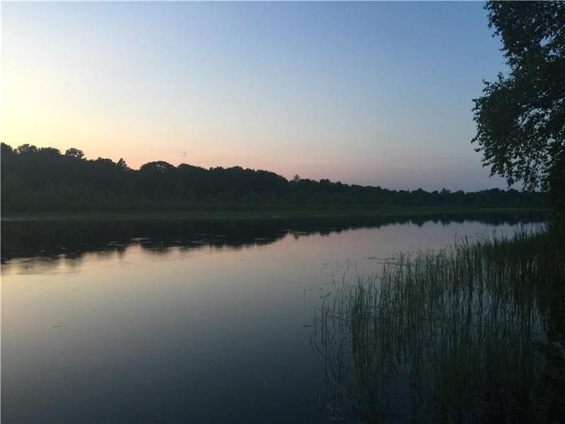 Private Lake Cottage near Perth Cottage Rental GL19543