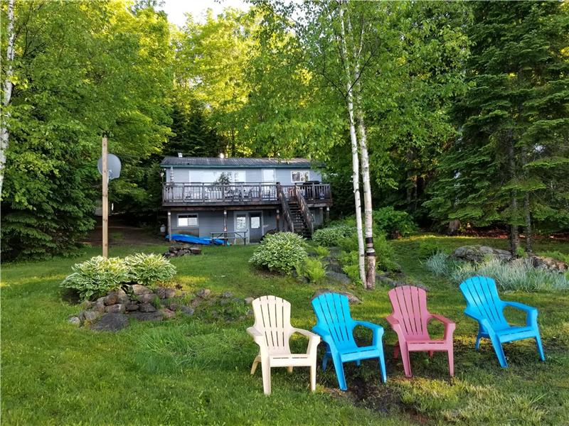 Diamond Lake 2 Bancroft Cottage Rental DI19638 CottagesInCanada