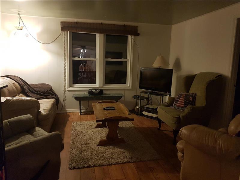 COTTAGE EAU DU SOLEIL Erieau Cottage Rental GL19703 CottagesInCanada