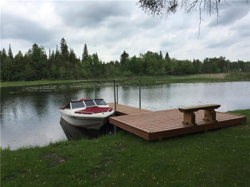 Cottage Rental in Bobcaygeon Bobcaygeon Cottage Rental PL20283