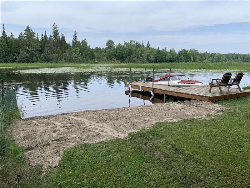 Cottage Rental in Bobcaygeon Bobcaygeon Cottage Rental PL20283