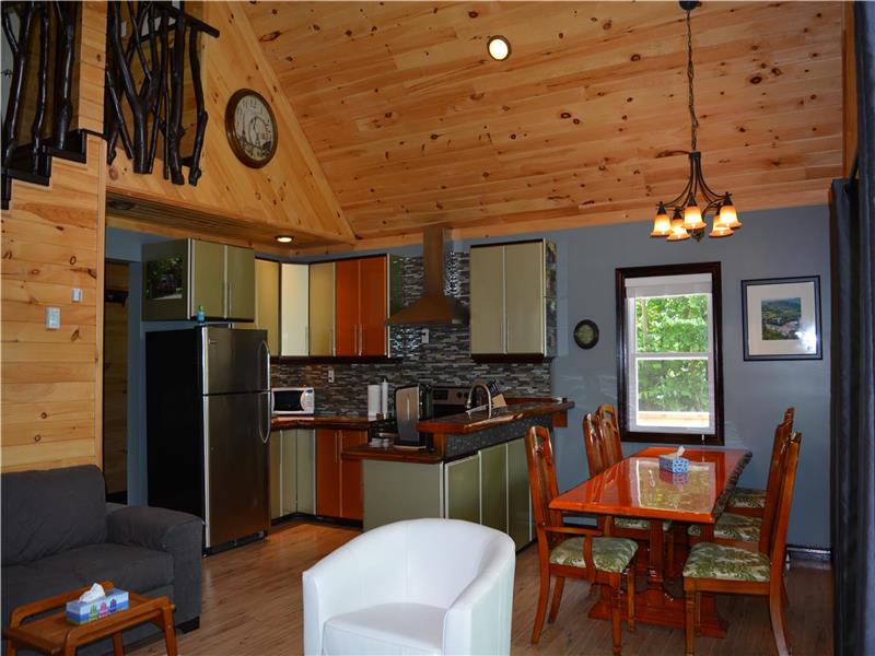 Oatka Bay Cottages on Baptiste Lake Bancroft Cottage Rental DI