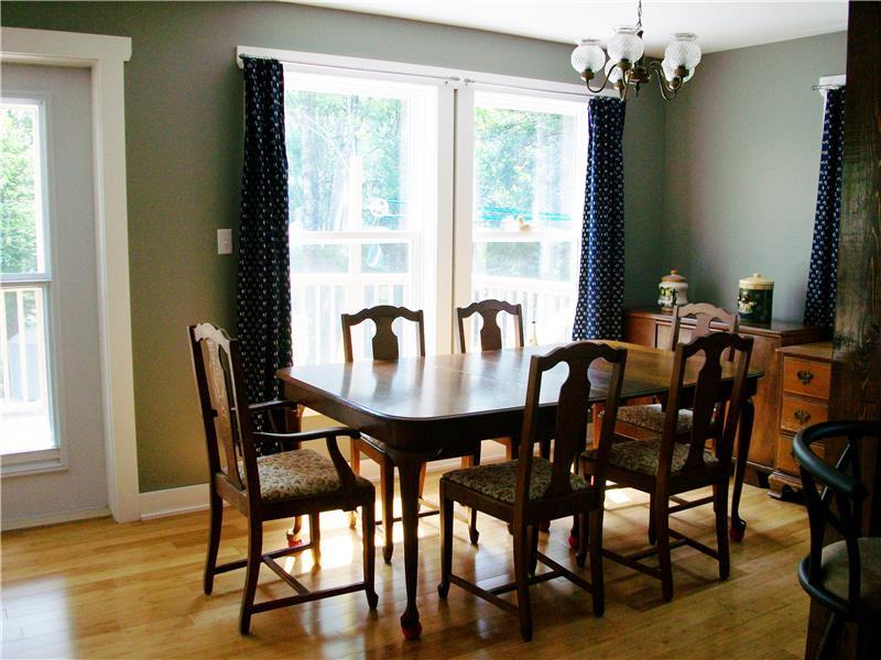 Hemlock Cottage Lake Side Digby Cottage Rental GL20417 CottagesInCanada