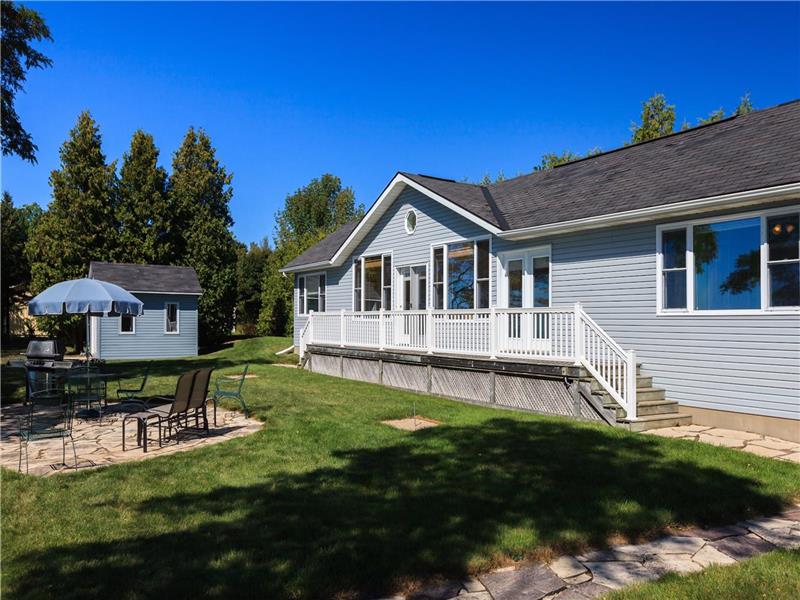 Grand Bend Cottage Mystic Bay Grand Bend Cottage Rental PL20533