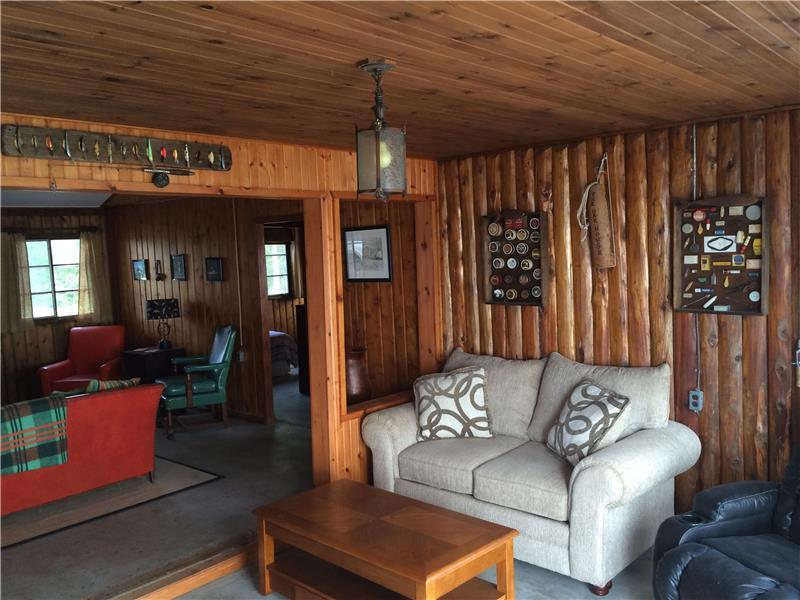 The Oar House Beach Retreat on Pelee Island Cottage Rental PL