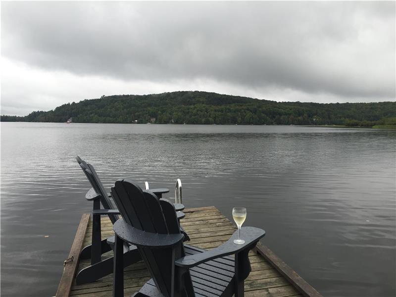 Beautiful Waterfront Home on Four North Bay Cottage Rental DI21089