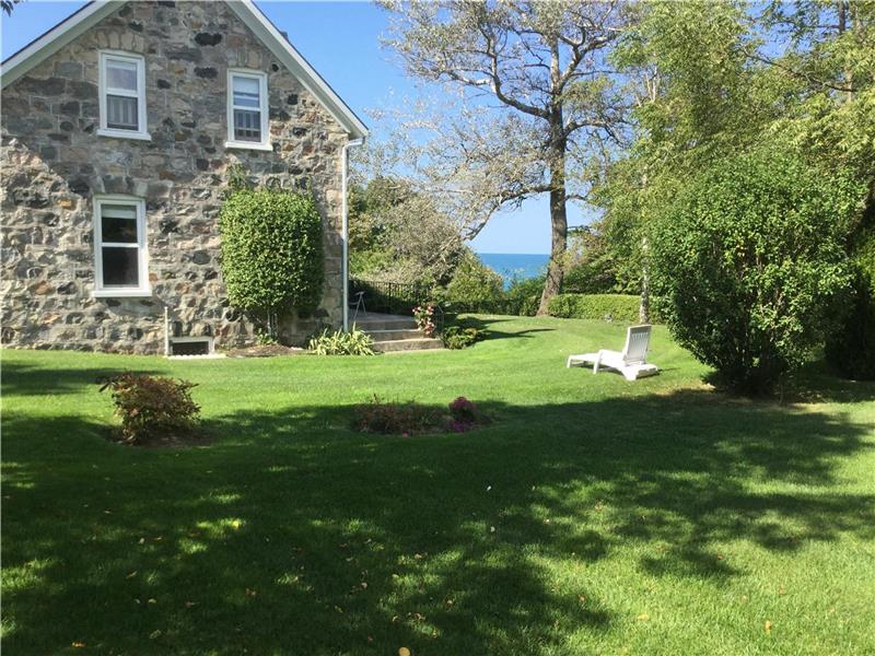 Ritchie Homestead Kincardine Cottage Rental DI21599 CottagesInCanada