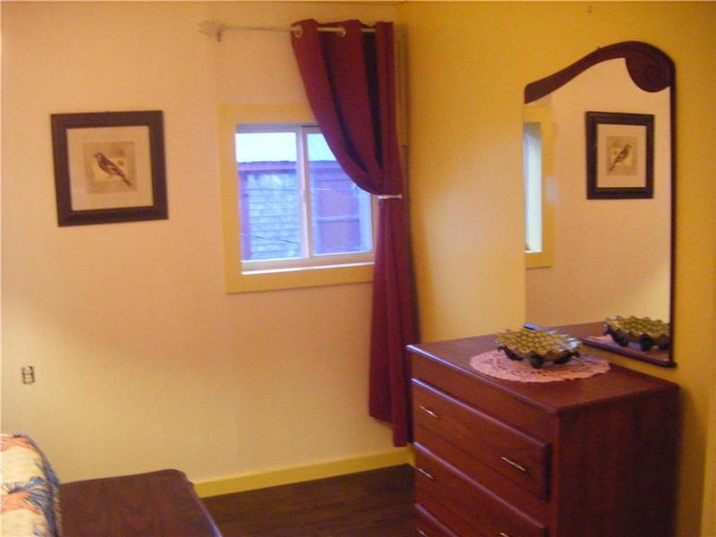 Seal Cove Beach Smokeshed Cottages Grand Manan Cottage Rental GL