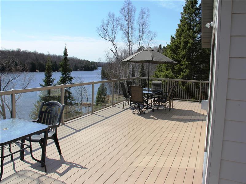 Whitestone Lake Executive Cottage Dunchurch Cottage Rental PL
