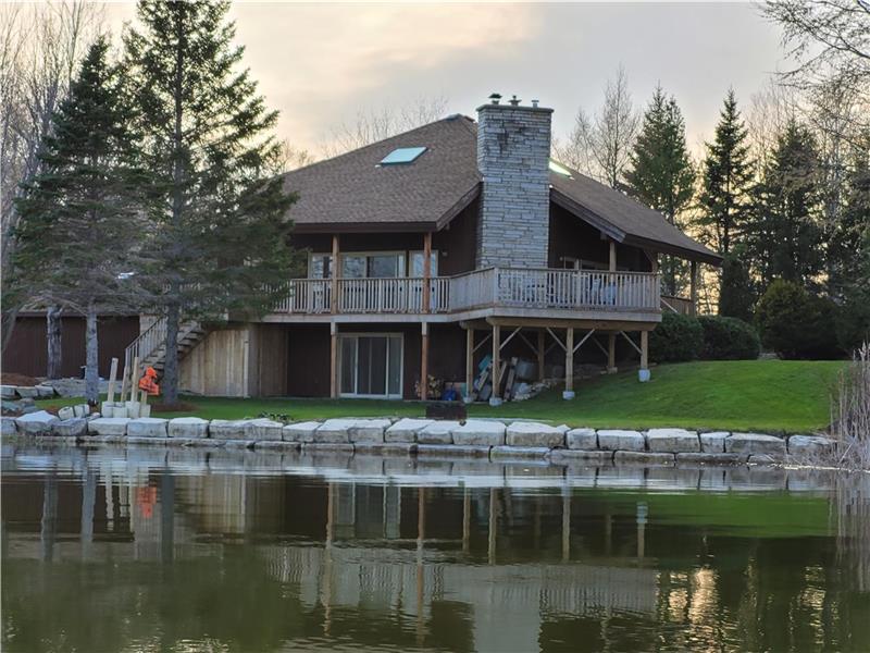 Miller Shore Lake House Miller Lake Cottage Rental DI22083