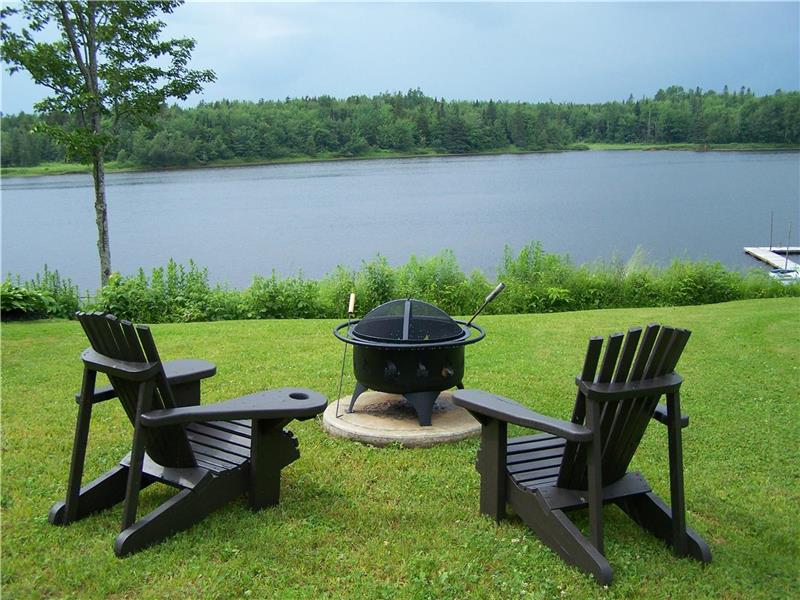 Peaceful waterfront cottage near StLouisDeKent Cottage Rental GL