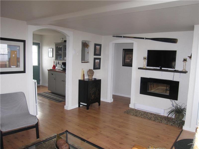 Cottage on Beautiful Youghall Beach Chalet à louer Bathurst GL