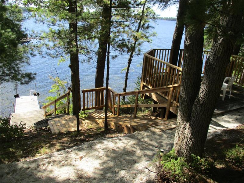 Rustic Family Log Haven on Sharbot Lake Cottage Rental PL22234