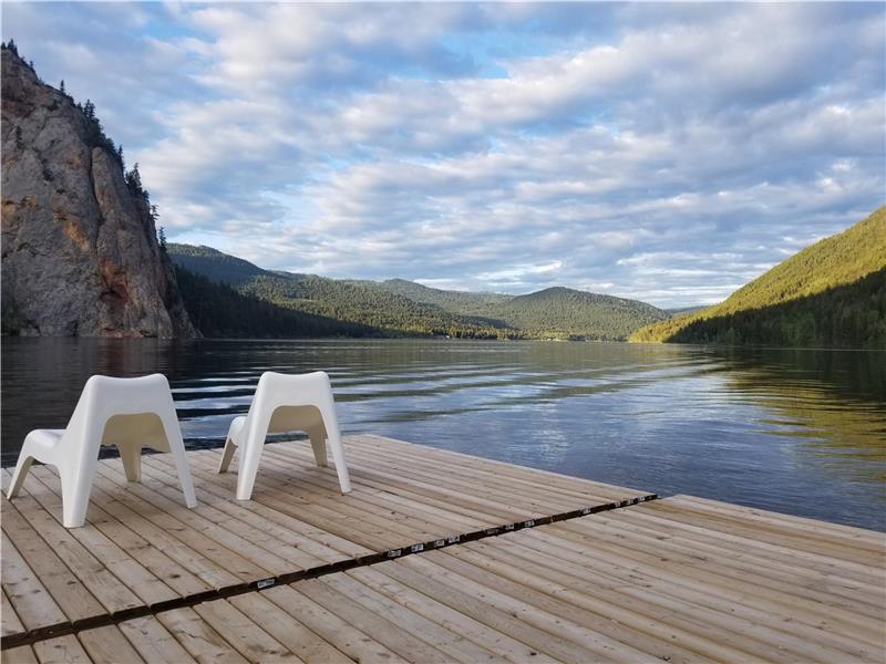 The Spot Sauna & Small Venue Kamloops Cottage Rental GL22361 CottagesInCanada