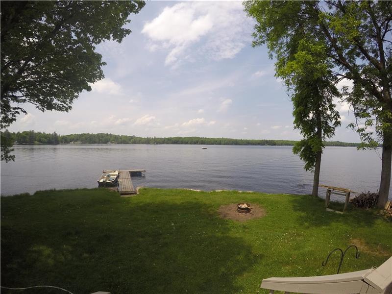 Frontenac Cottage on Bob's Lake 3 Tichborne Cottage Rental GL22383 CottagesInCanada