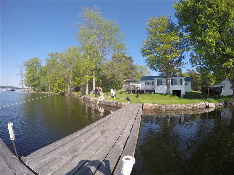 Frontenac Cottage on Bob's Lake 3 Tichborne Cottage Rental GL