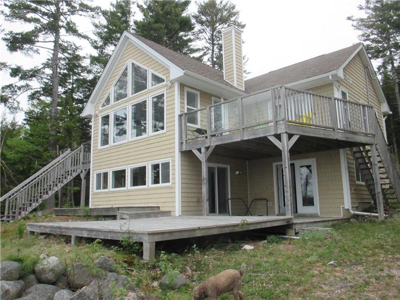 Lake and River Cottage Mahone Bay Cottage Rental DI22500