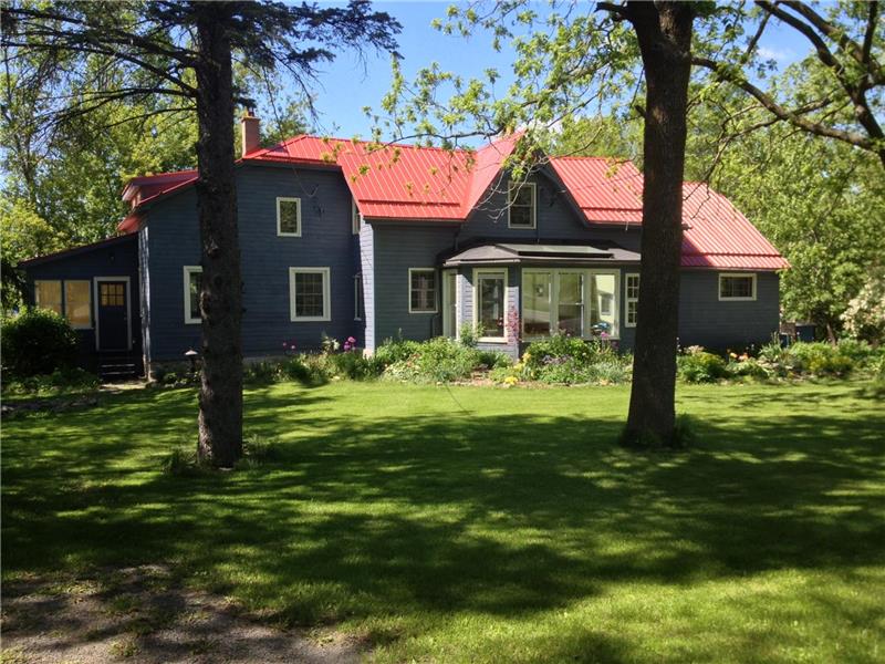 Picton Prince Edward County Ontario Cottage Rentals Vacation