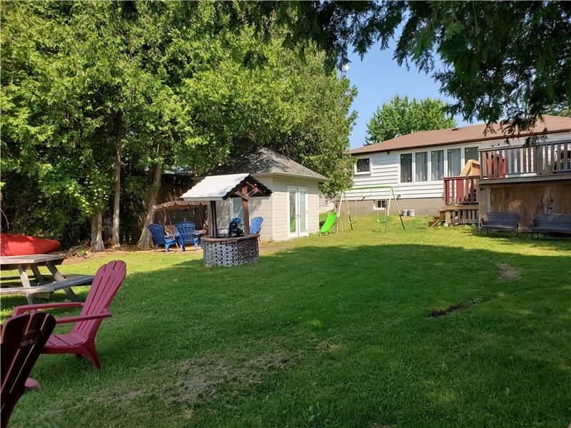 Family Friendly Water Front Cottage Kirkfield Cottage Rental DI