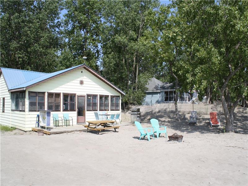 Cancellation Labour Day Weekend! Long Point Cottage Rental PL23217