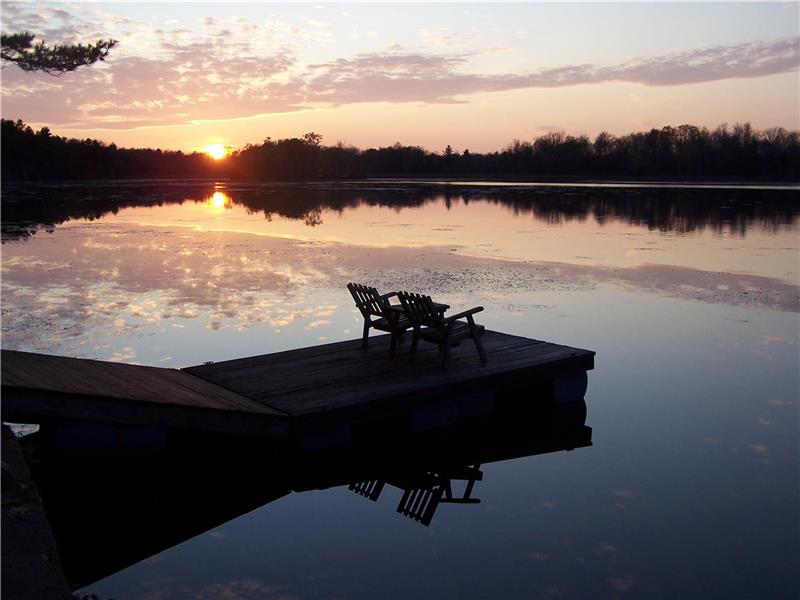 Charleston Lake Cottage Retreat Gananoque Cottage Rental GL23281 CottagesInCanada Charleston Lake Cottage Retreat Gananoque Cottage Rental GL23281 CottagesInCanada