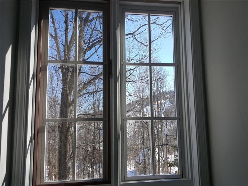 Mountainview Chalet cottage rental Calabogie Cottage Rental DI