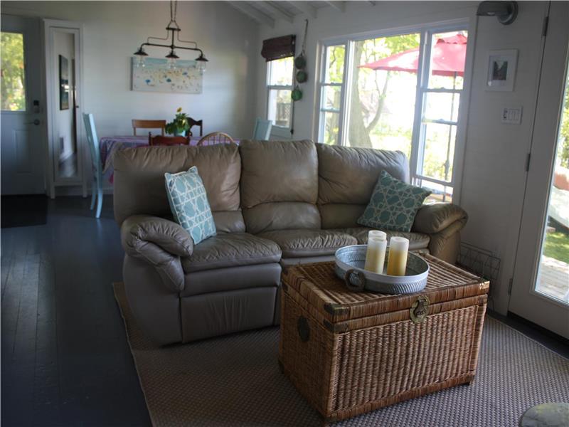 Dunes View Cottages. 3 cottage Bloomfield Cottage Rental PL23447