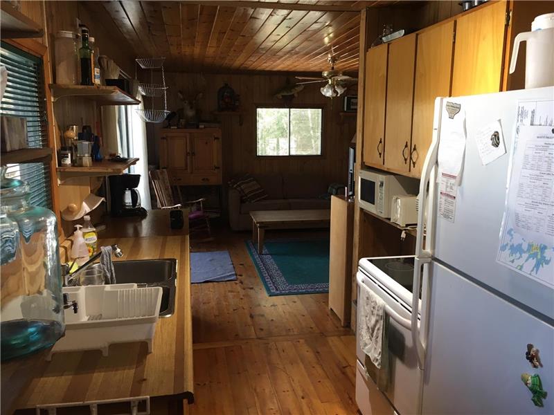 Beautiful Blackstone Lake Cottage Parry Sound Cottage Rental GL
