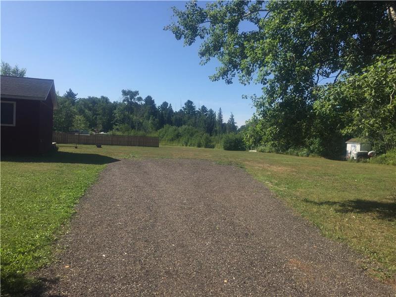 Cottage for Rent, Lake Bernard, Sundridge Cottage Rental DI24295 CottagesInCanada