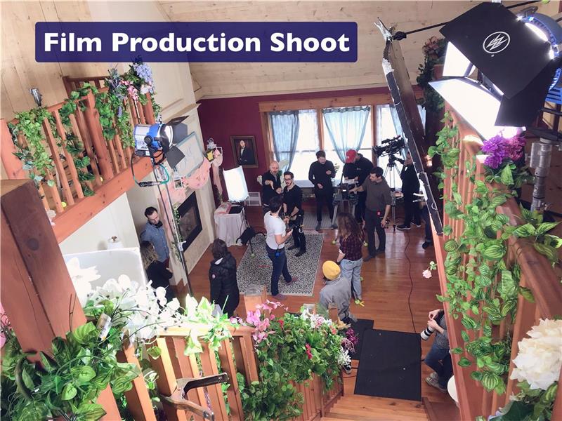 *9 Bedrooms *8,400 sqft Farm House Alliston Cottage Rental DI24457 CottagesInCanada