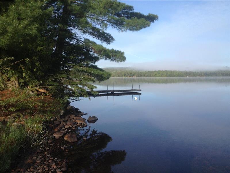 Beautiful Fraser Lake , Bancroft Cottage Rental GL24748