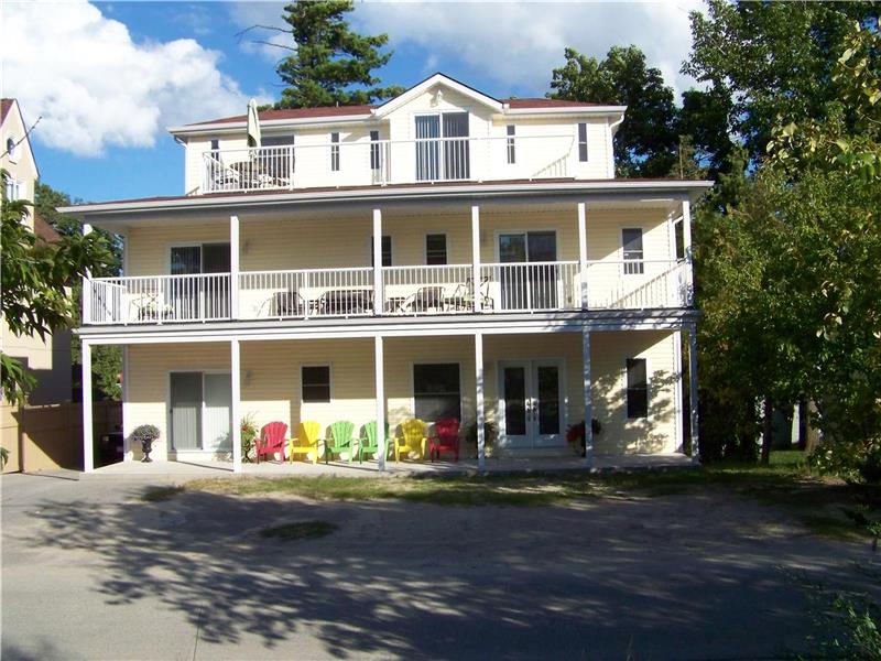 Now Taking Reservations for Summer Wasaga Beach Cottage Rental GL