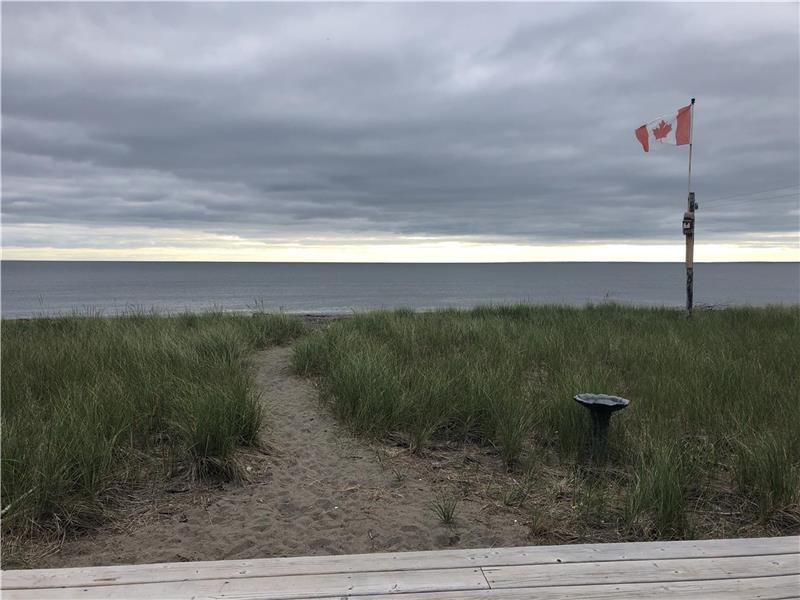 K & L ocean front cottage Beresford Cottage Rental GL25195