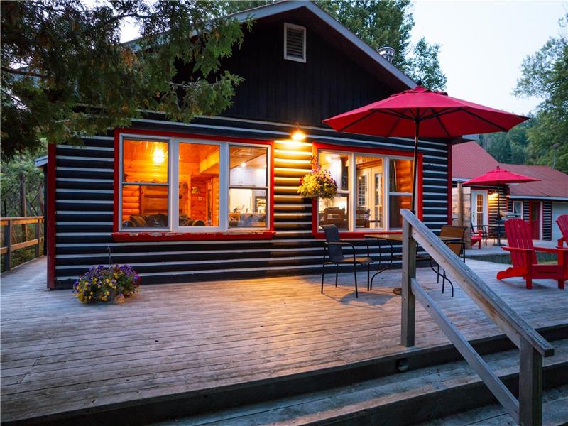 Lakefront Duplex Cottage Kayaks, Killaloe Cottage Rental DI25298