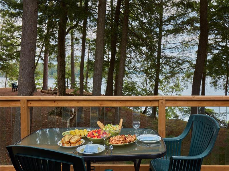 Jack Lake Family Escape Apsley Cottage Rental GL25449 CottagesInCanada
