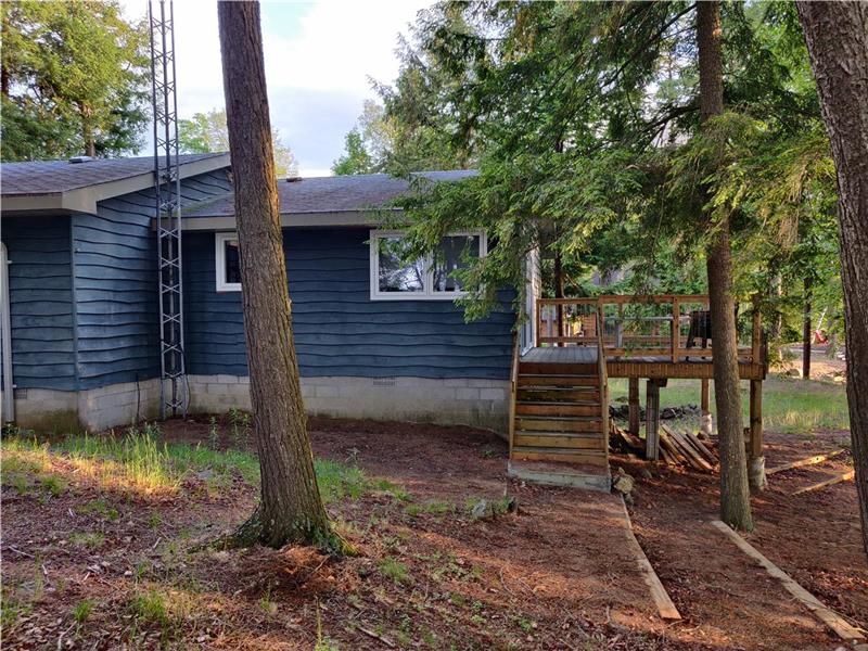 Jack Lake Family Escape available Apsley Cottage Rental GL25449