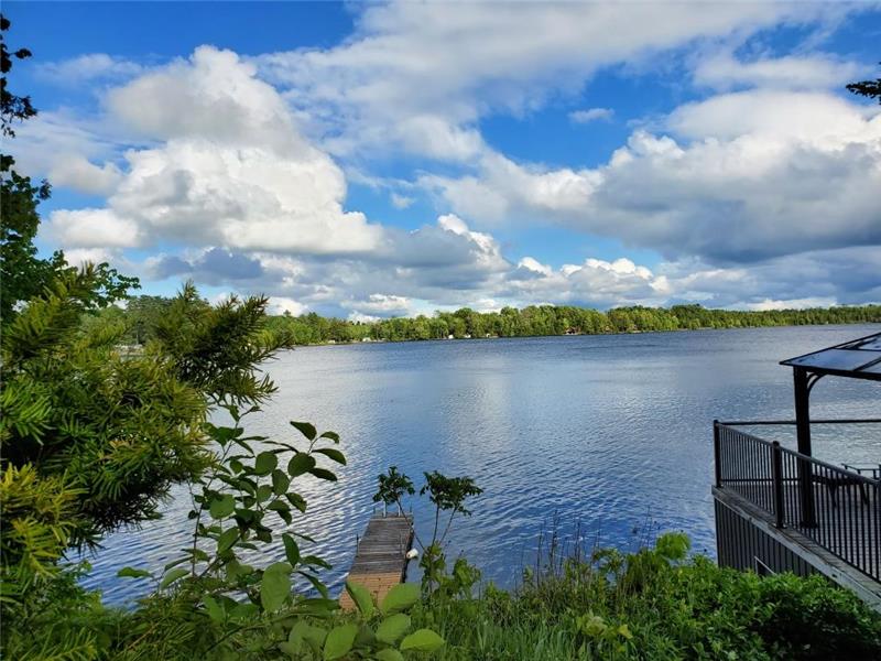 FENELON FALLS, Waterfront Cottage Fenelon Falls Cottage Rental PL