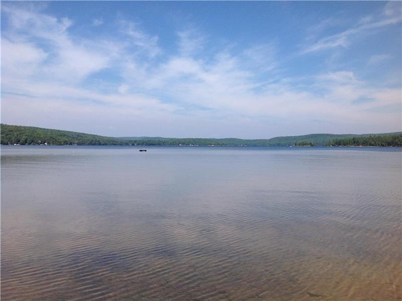 Papineau Lake Cottage Maple Leaf Cottage Rental DI25648