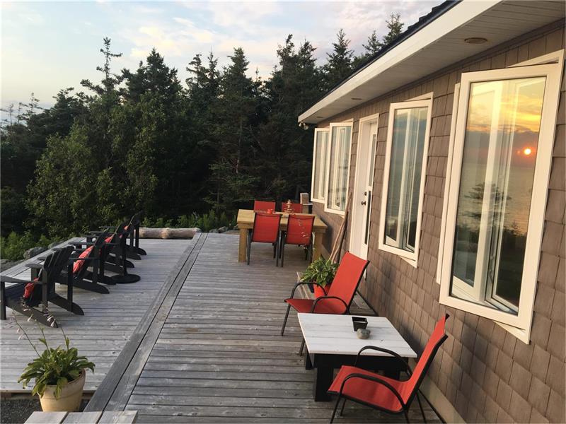 Boardwalk Beach House Antigonish Cottage Rental GL25657 CottagesInCanada