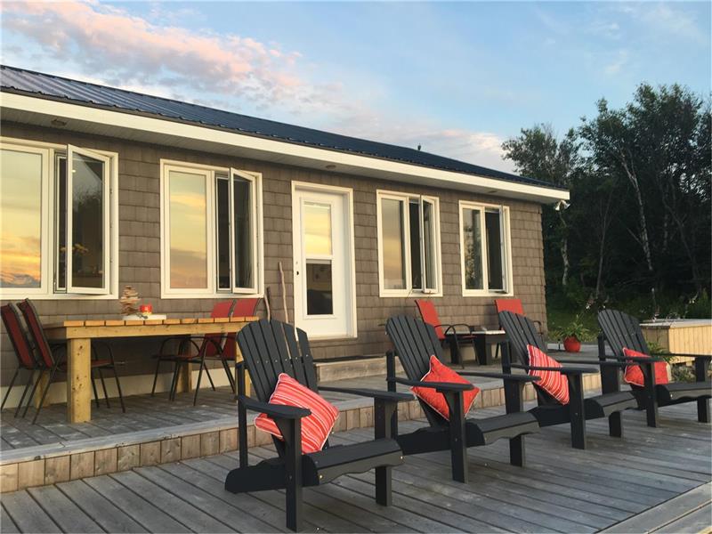 Boardwalk Beach House Antigonish Cottage Rental GL25657 CottagesInCanada