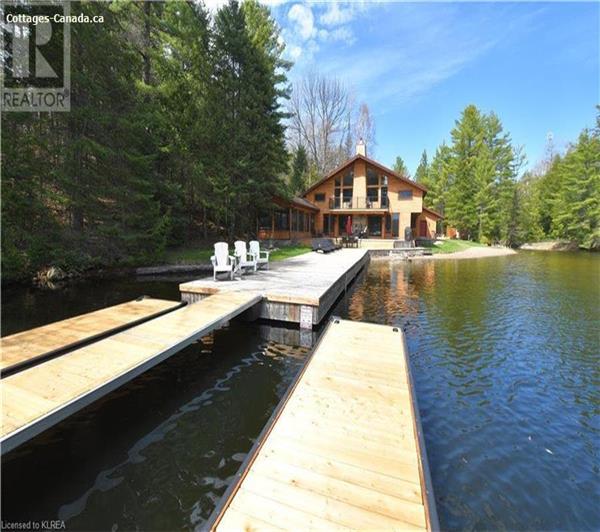 KAWARTHA LAKES COTTAGE ON CRYSTAL Kinmount Cottage Rental GL25724