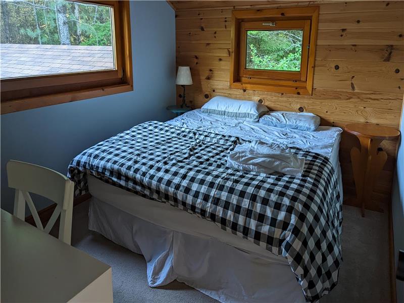 KAWARTHA LAKES COTTAGE ON CRYSTAL Kinmount Cottage Rental GL25724