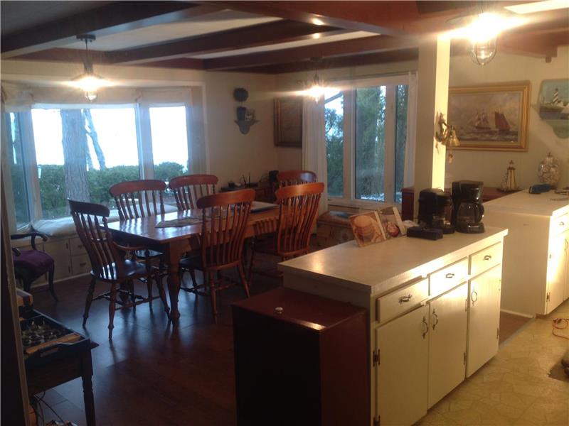 Kincardine Direct Lakefront Cottage Kincardine Cottage Rental DI