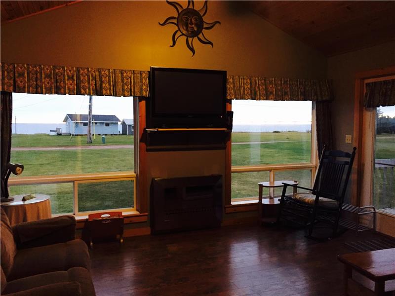 Amherst Cove Cottages BordenCarleton Cottage Rental PL25810