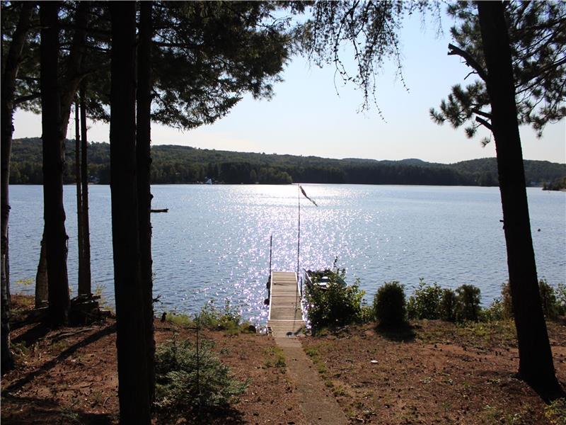 STAY HERE for the last LONG W/E! Combermere Cottage Rental PL26474