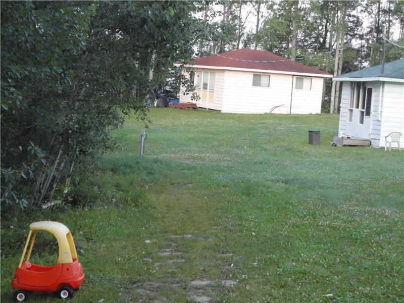 McChesney Northshore Acres Kirkland Lake Cottage Rental GL26719